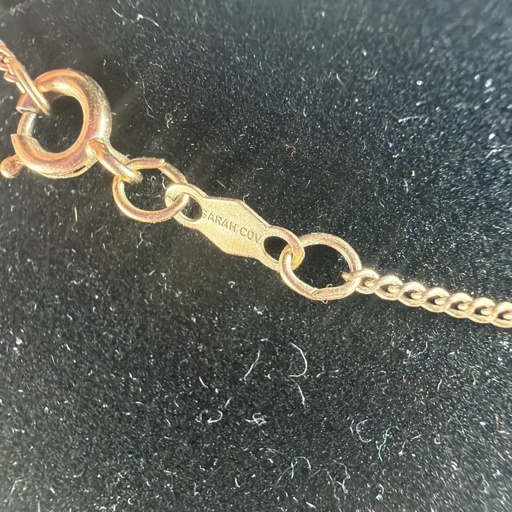 Rare Hard To Find Sarah Coventry Marked Tiny Elephant Necklace Vintage Dainty - Picture 5 of 6